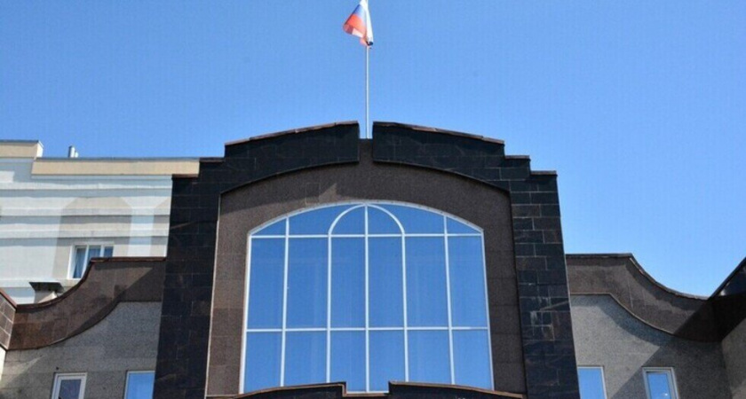 Экс-следователя, посадившего невиновного в тюрьму, досрочно освободили