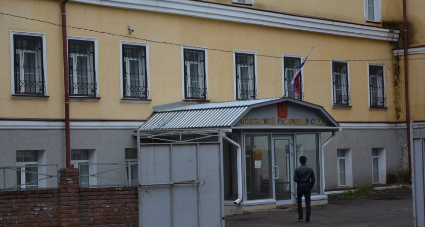 Суд вернул в прокуратуру дело экс-главы комитета ЖКХ Саратова о взятках