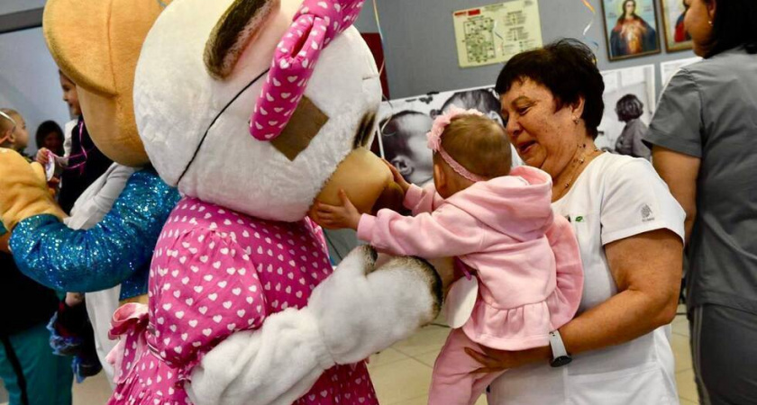 В саратовском роддоме отпраздновали День недоношенного ребёнка