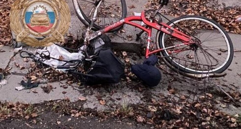 В Саратовской области грузовик насмерть сбил велосипедиста