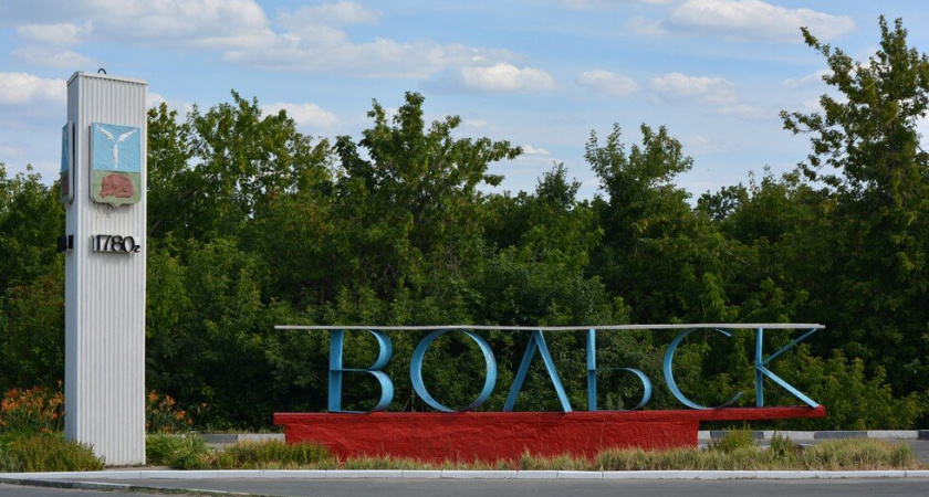 В Вольске коммунальщиков обязали прекратить слив канализации на землю