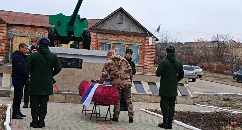 В СВО погибли трое военнослужащих из Саратовской области