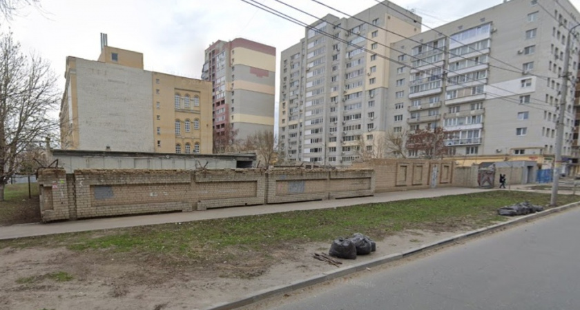 В центре Саратова разрешили построить двухэтажный торговый центр с подземной парковкой