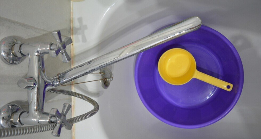 В Кировском районе Саратова на 14 часов отключат холодную воду