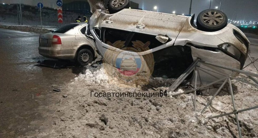 В Солнечном перевернулась "Лада" после столкновения со Skoda