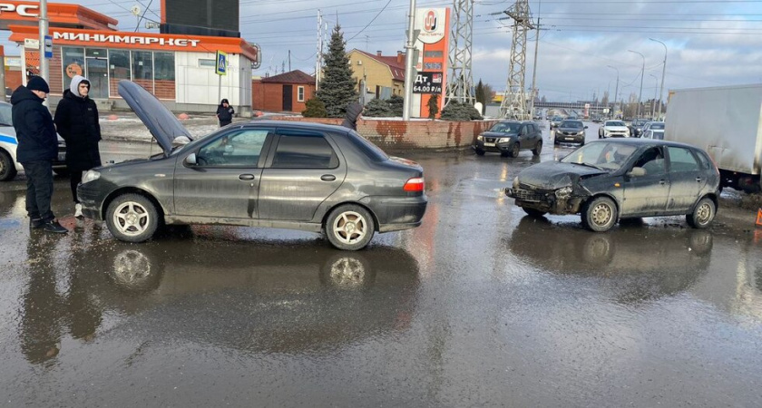 На Сокурском тракте в ДТП пострадала пассажирка Fiat