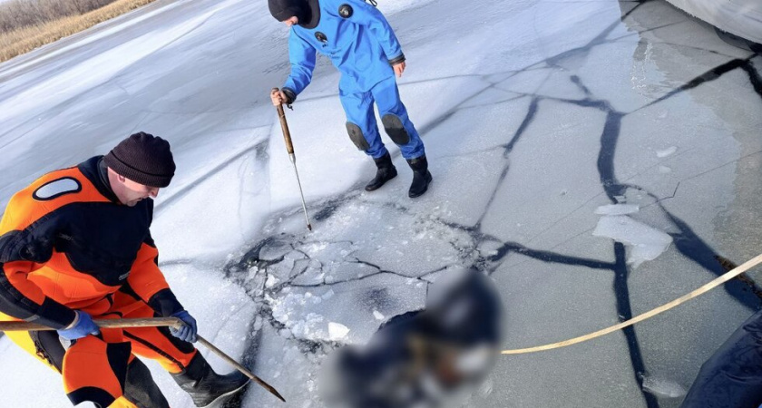 В Саратовской области погиб рыбак, провалившись под лед