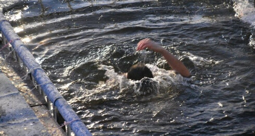 Каждый восьмой саратовец планирует окунуться в прорубь на Крещение