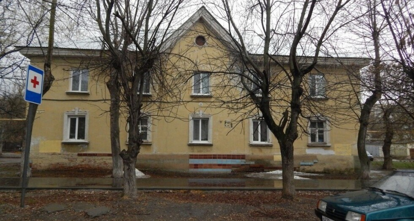 В Саратове 10 домов могут признать аварийными, большинство из них в центре города