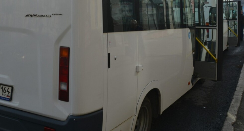 В Калининске запустят три городских автобусных маршрута по 35 рублей за проезд