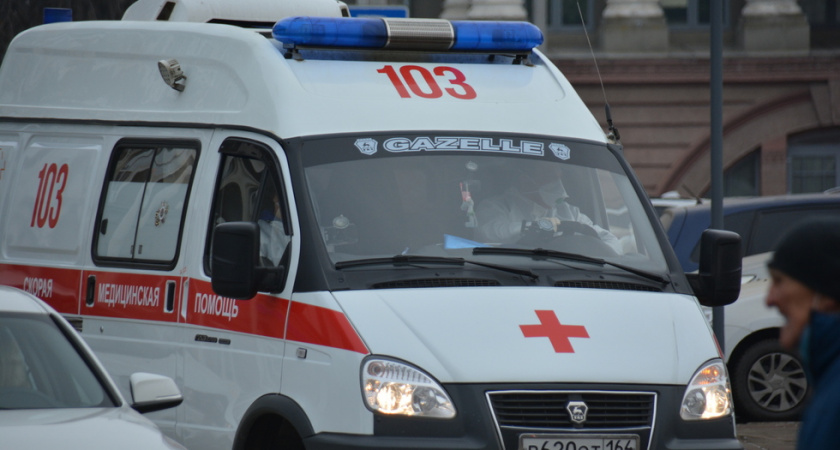 В Саратове Skoda сбила 15-летнюю девочку