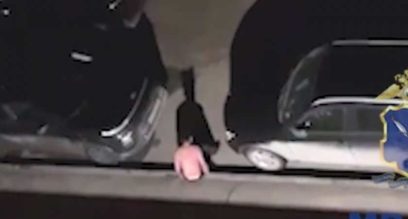 Пьяный саратовец разбил зеркало BMW на 147 тысяч рублей