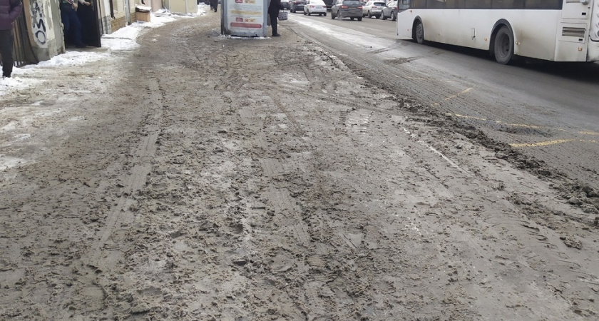 Саратовцы жалуются на плохую уборку снега после возвращения Исаева