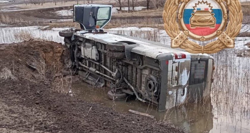 Бастрыкин поручил возбудить дело после ДТП с детским автобусом в Саратовской области