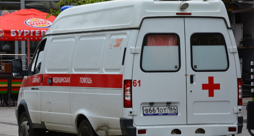 В Саратове подросток пострадал при падении с высоты