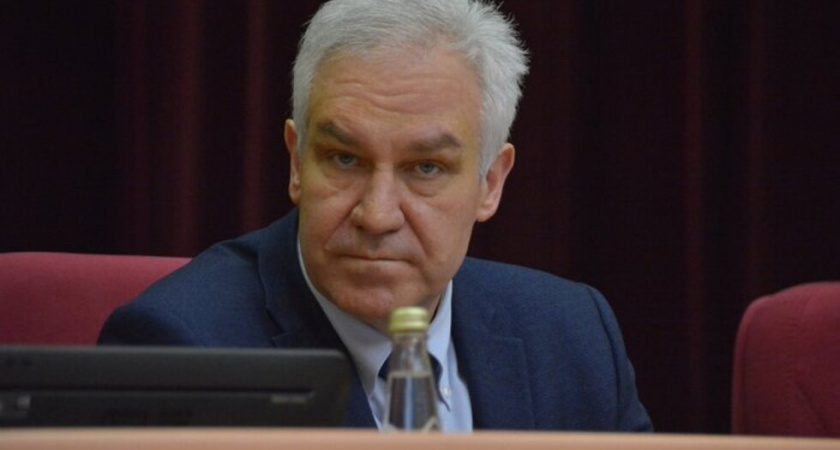 Глава Саратовской облдумы поднялся на три строчки в федеральном медиарейтинге