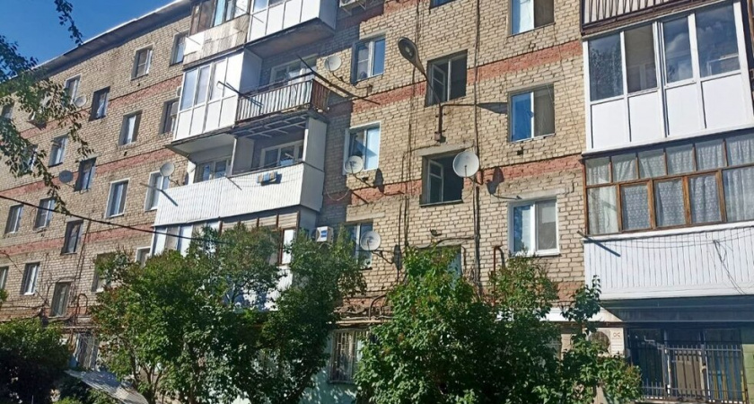Пять человек спасены из горящего подъезда в Энгельсе