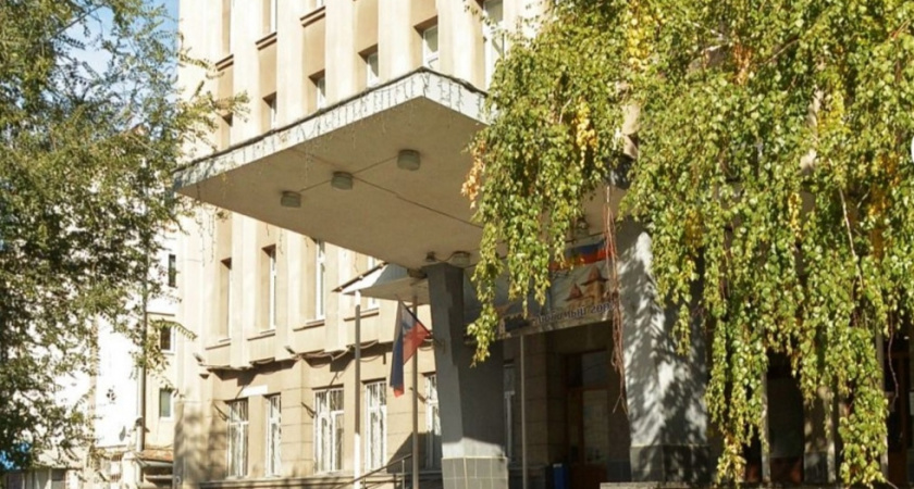 Саратовский учитель угрожала убийством третьекласснику