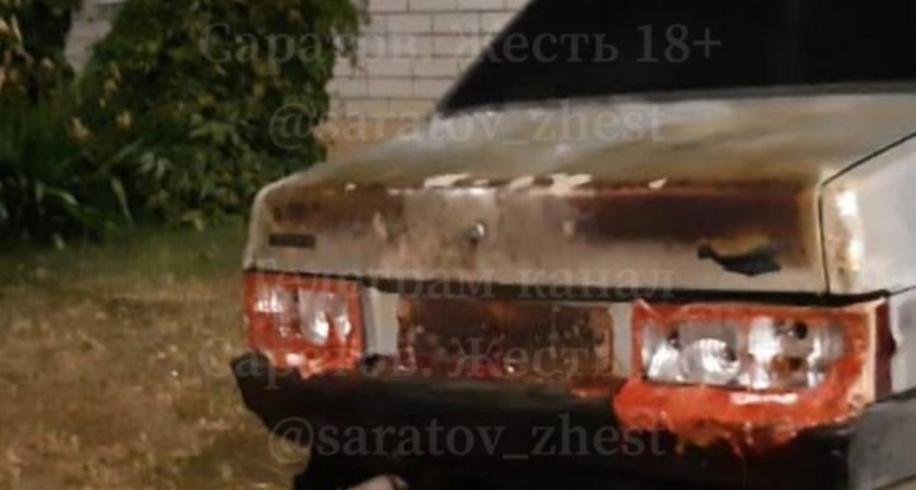 В Энгельсе за ночь сгорели три автомобиля