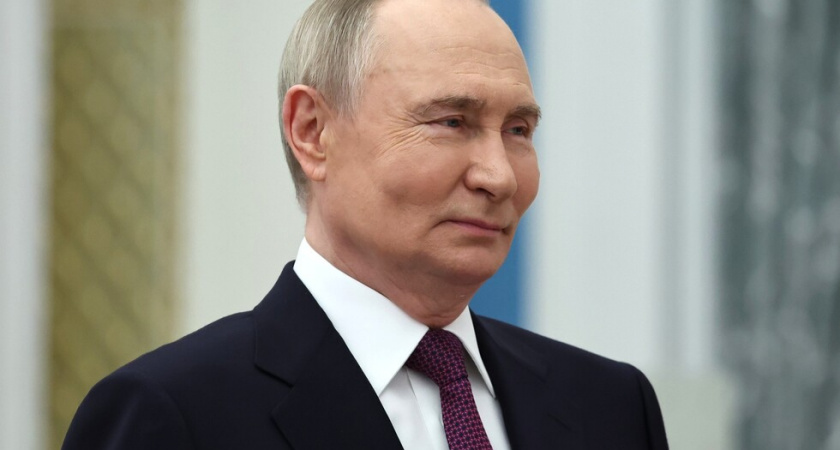 Трое жителей Саратовской области получили государственные награды