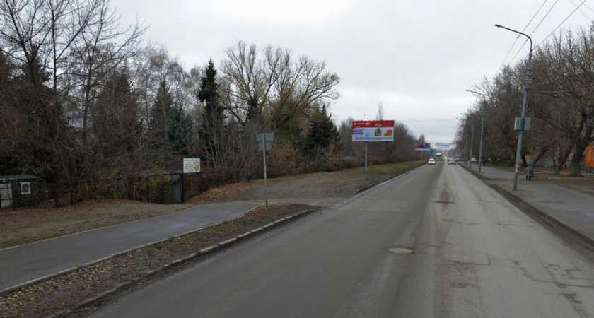 В Саратове построят тротуар у ботанического сада за 5,4 млн рублей