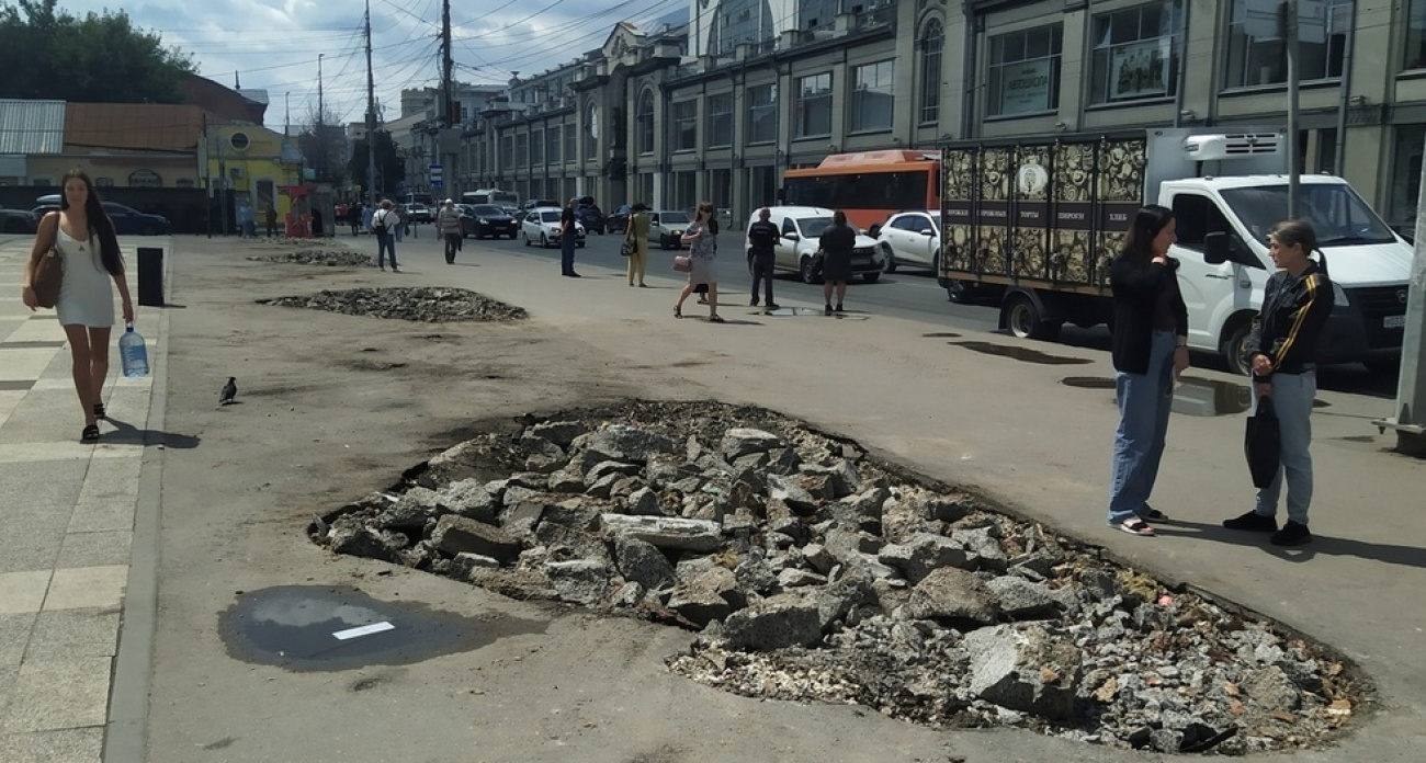 В центре Саратова снесли ларьки на улице Чапаева