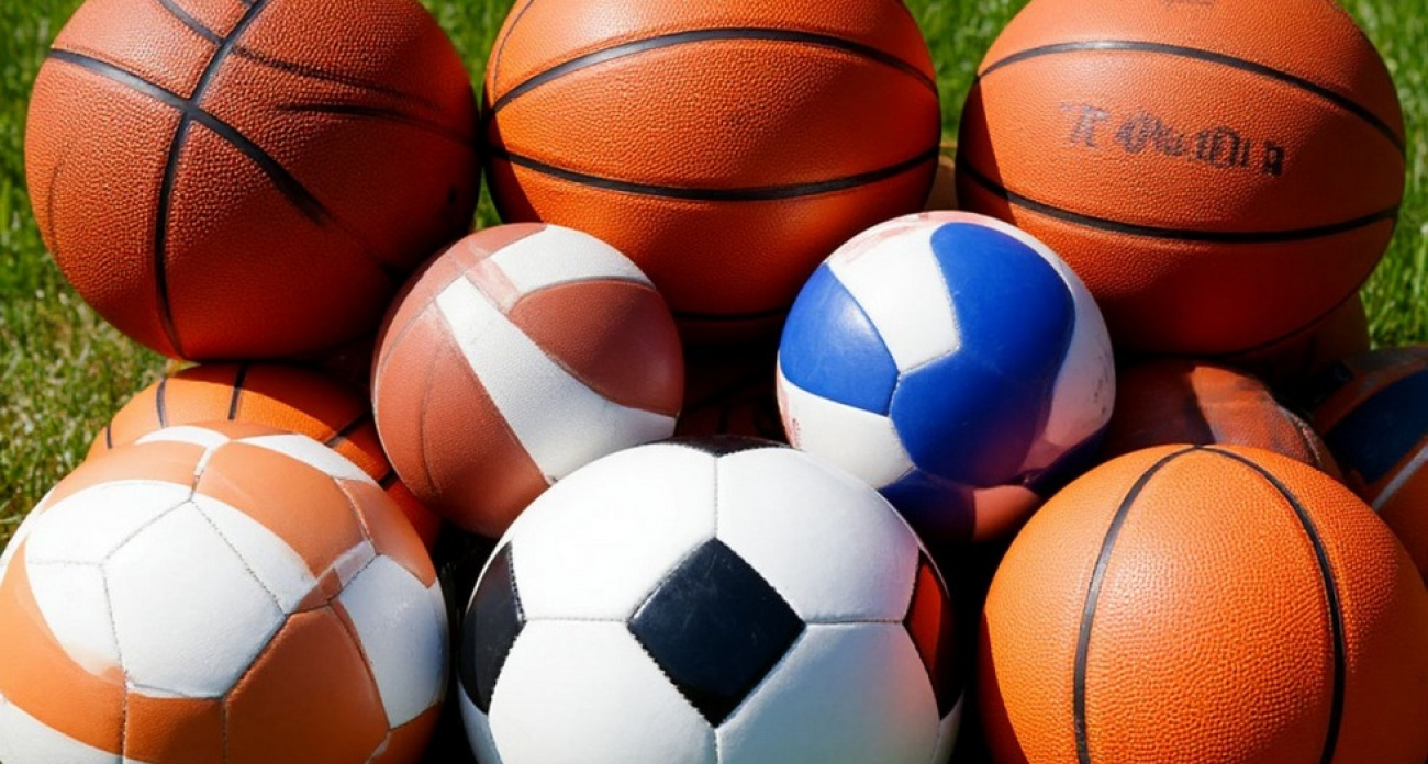 В Саратовской области разделят 345 млн рублей между спортивными командами