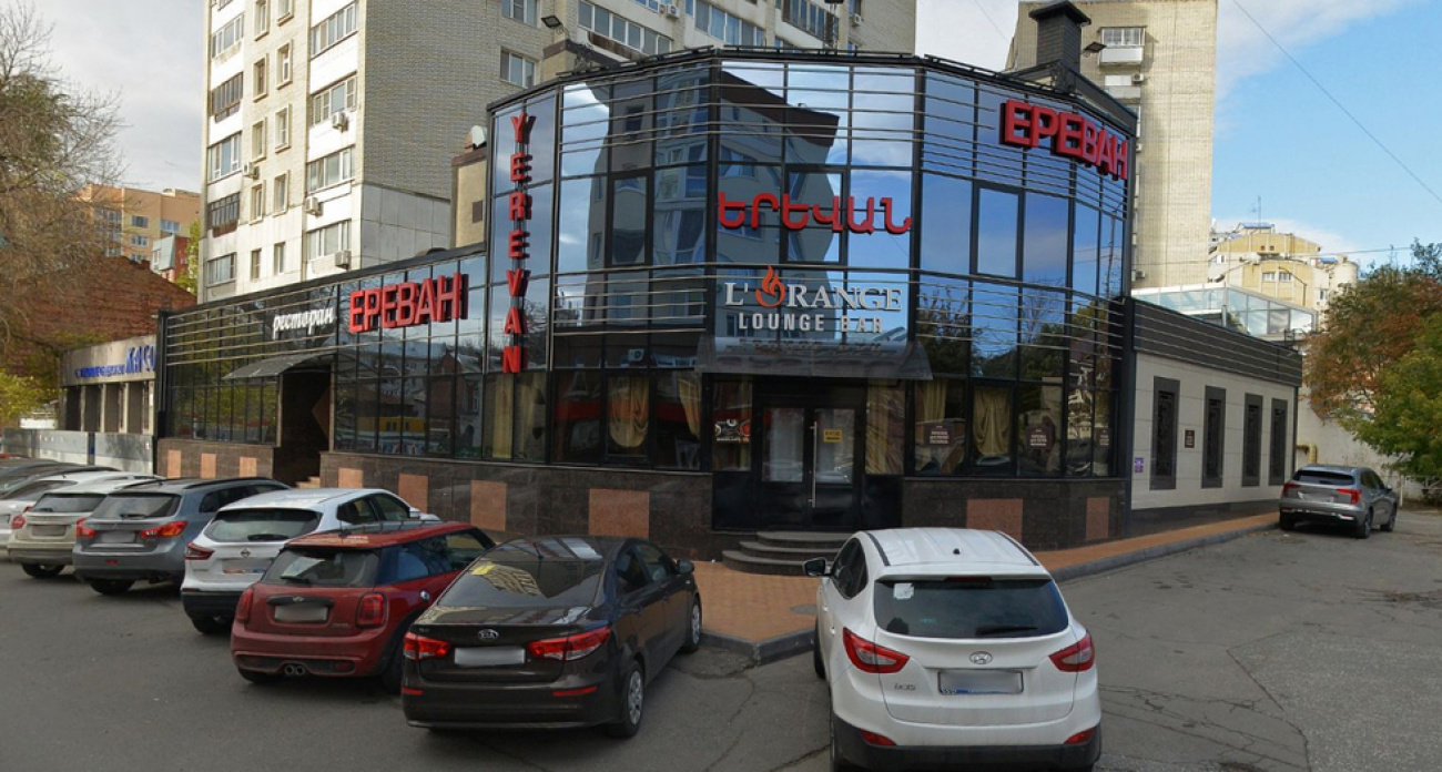 Мэрия Саратова через суд требует убрать армянские надписи с ресторана "Ереван" под угрозой штрафа
