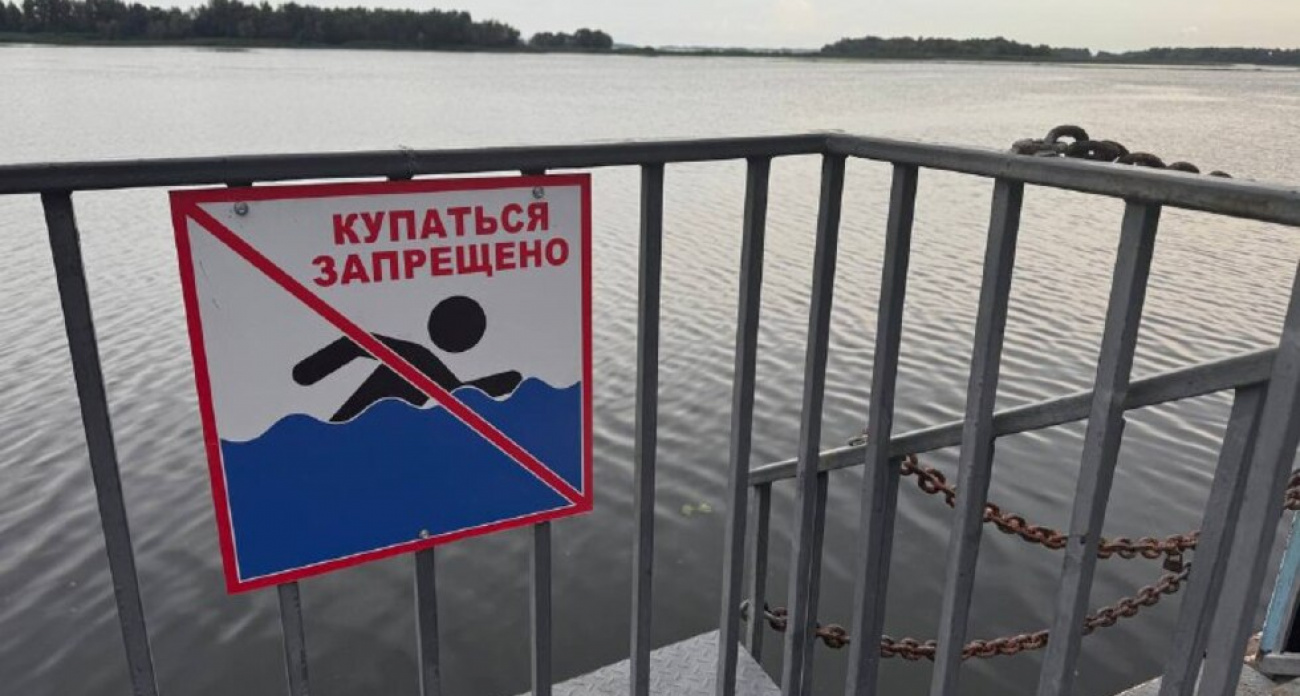 В Энгельсе закрыли на замок причал, где молодой человек разбился, прыгая в воду