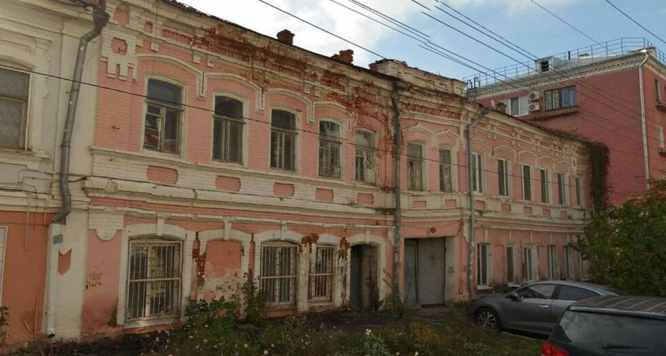В центре Саратова снесут 4 дореволюционных дома рядом с памятниками на Московской и Челюскинцев