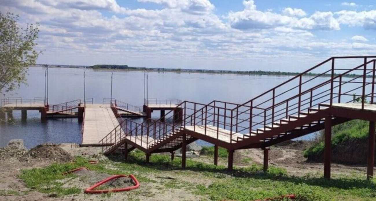 ООО "Сарбилдинг" не смогло избежать попадания в чёрный список после провала строительства причала в Синеньких