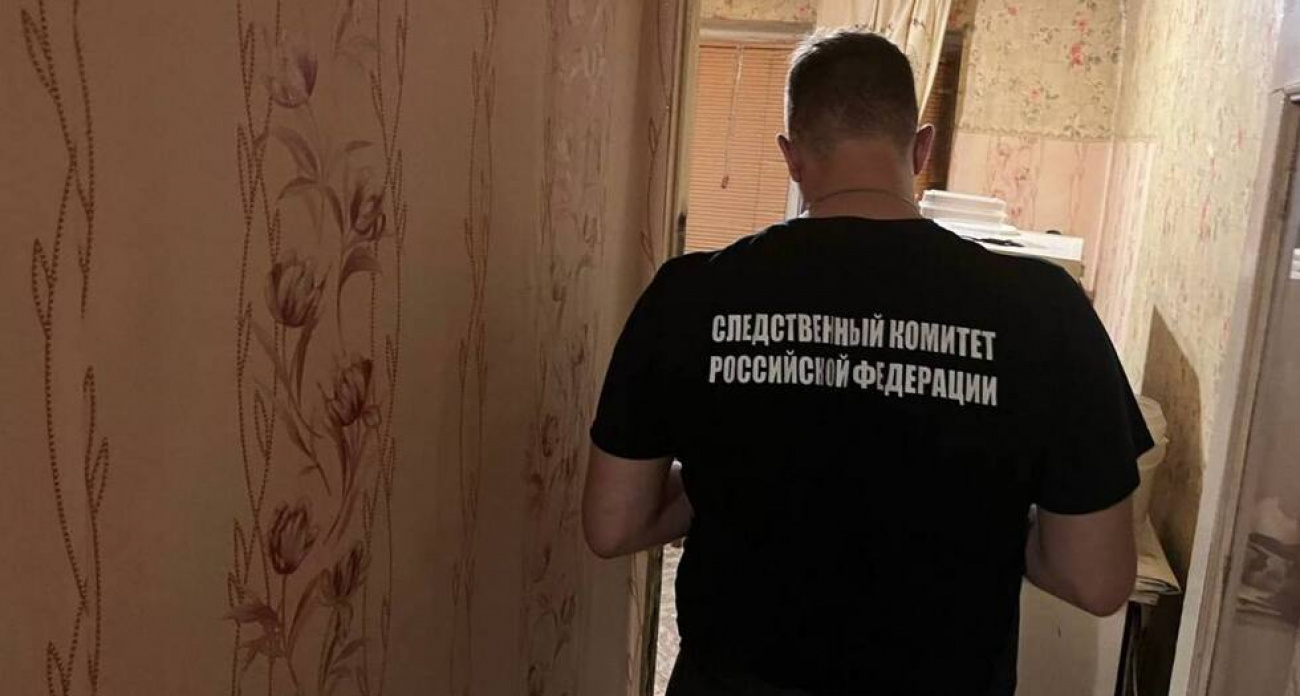 В Саратове пьяная 53-летняя женщина зарезала 74-летнюю соседку и скрыла нож