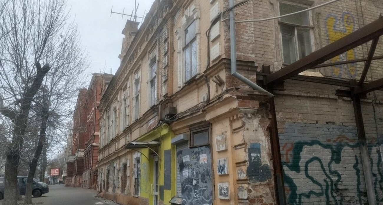 Аварийный дом на Горького, который расселяли 6 лет, хотят признать памятником культуры