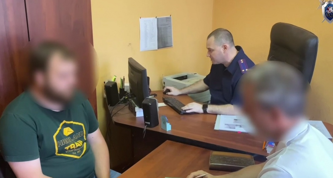 Экс-чиновник признал пригодным дом без света, газа и лифта: жильцы на Титова, 42В остались без отопления и вентиляции