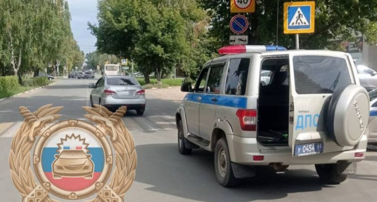 В Балаково Nissan сбил 64-летнюю женщину на улице Ленина — пострадавшая госпитализирована