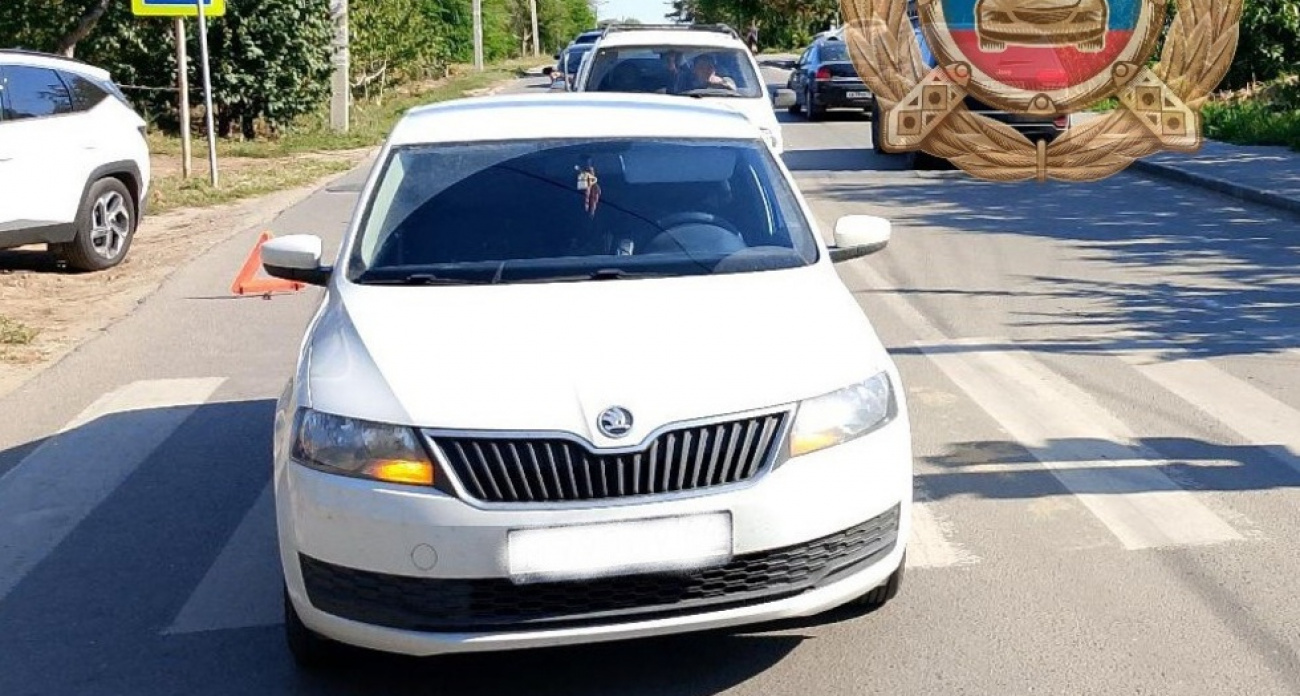 21-летний водитель "Калины" врезался в столб, а 39-летний на Skoda сбил 13-летнего школьника