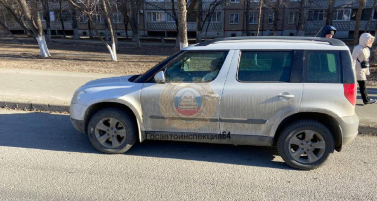 Водитель Skoda сбил насмерть женщину и скрылся с места ДТП ради психики ребёнка