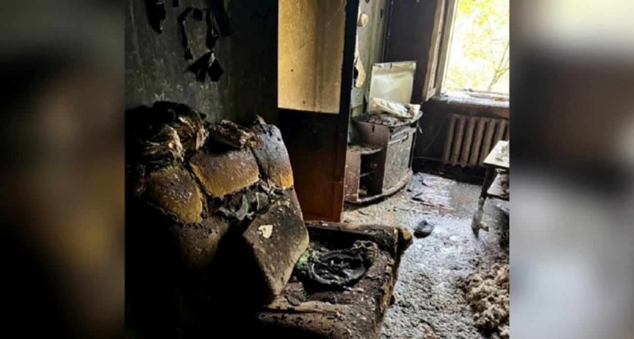 67-летняя пенсионерка погибла на пожаре из-за неосторожного курения в Саратове