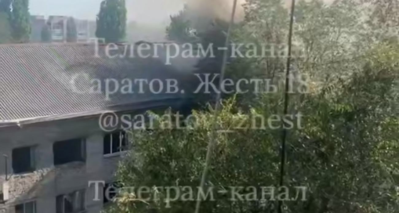 Расселенный дом на Брянской загорелся уже третий раз за три месяца