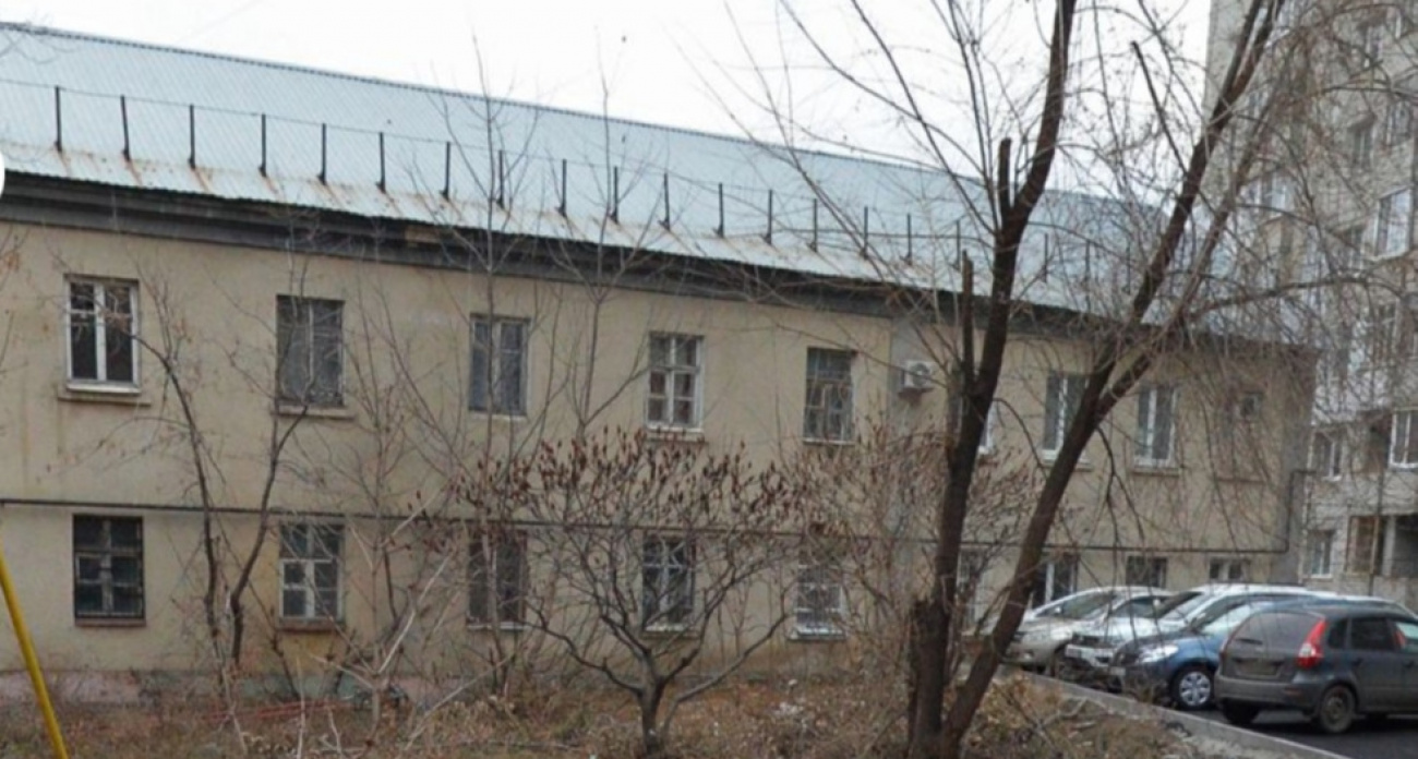 Жильцы 84-летнего аварийного общежития в Саратове обратились в СК РФ после бездействия местных властей