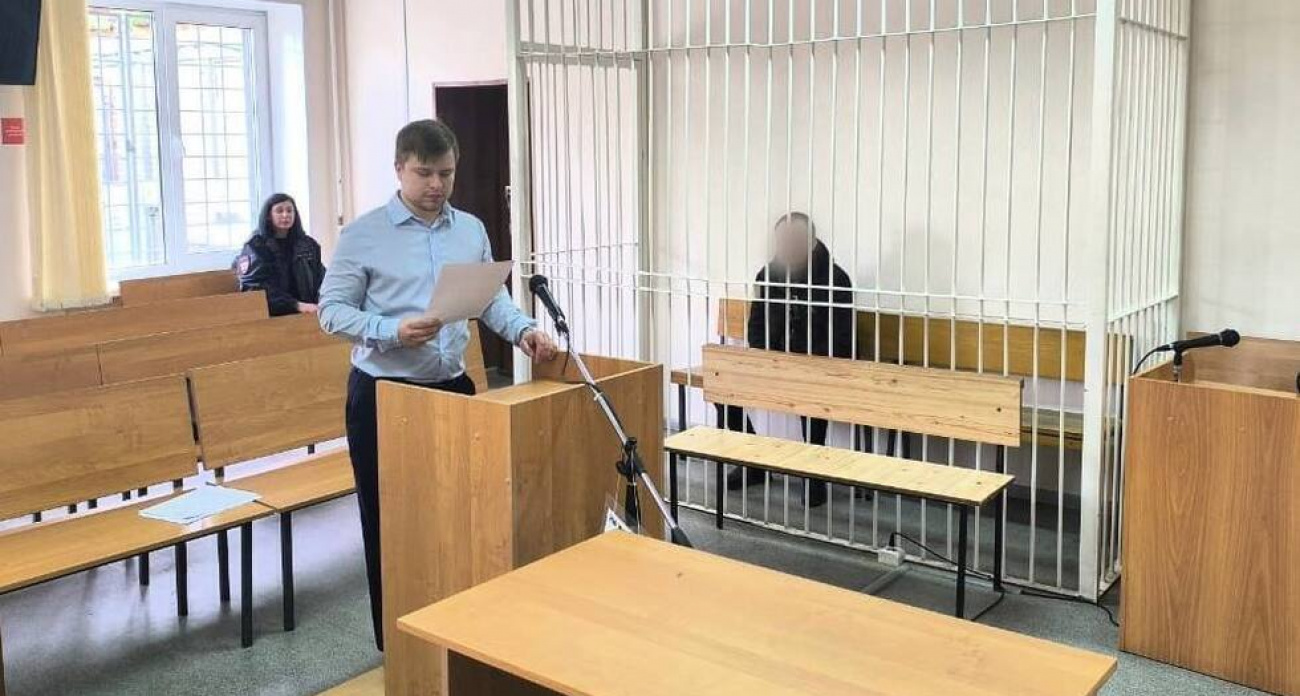 В Саратовской области пьяный 31-летний мужчина зарезал старшего брата после ссоры в квартире
