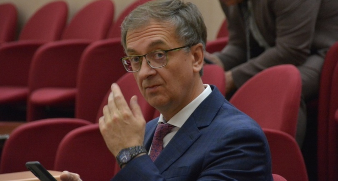 Министр признался в переписках с девушками в ICQ и заявил, что госмессенджер MAX заменит паспорт