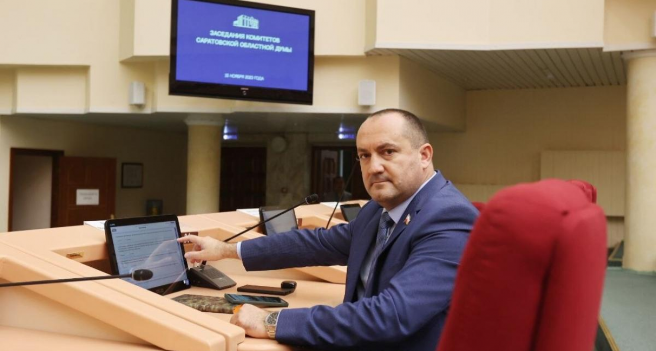 Жилье и льготы на 3 года: депутат предложил радикальный план против кадрового голода в медицине