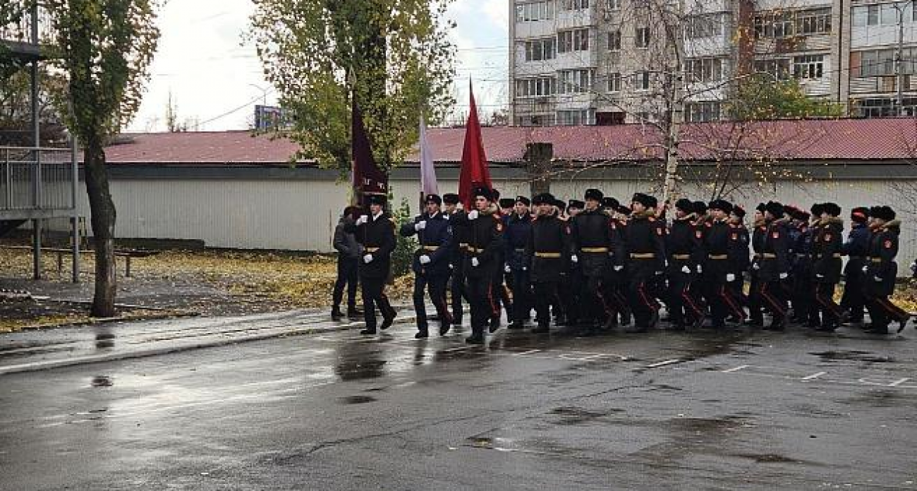 51 саратовский кадет маршируют в Самару: готовятся к 15-му юбилейному Параду Памяти