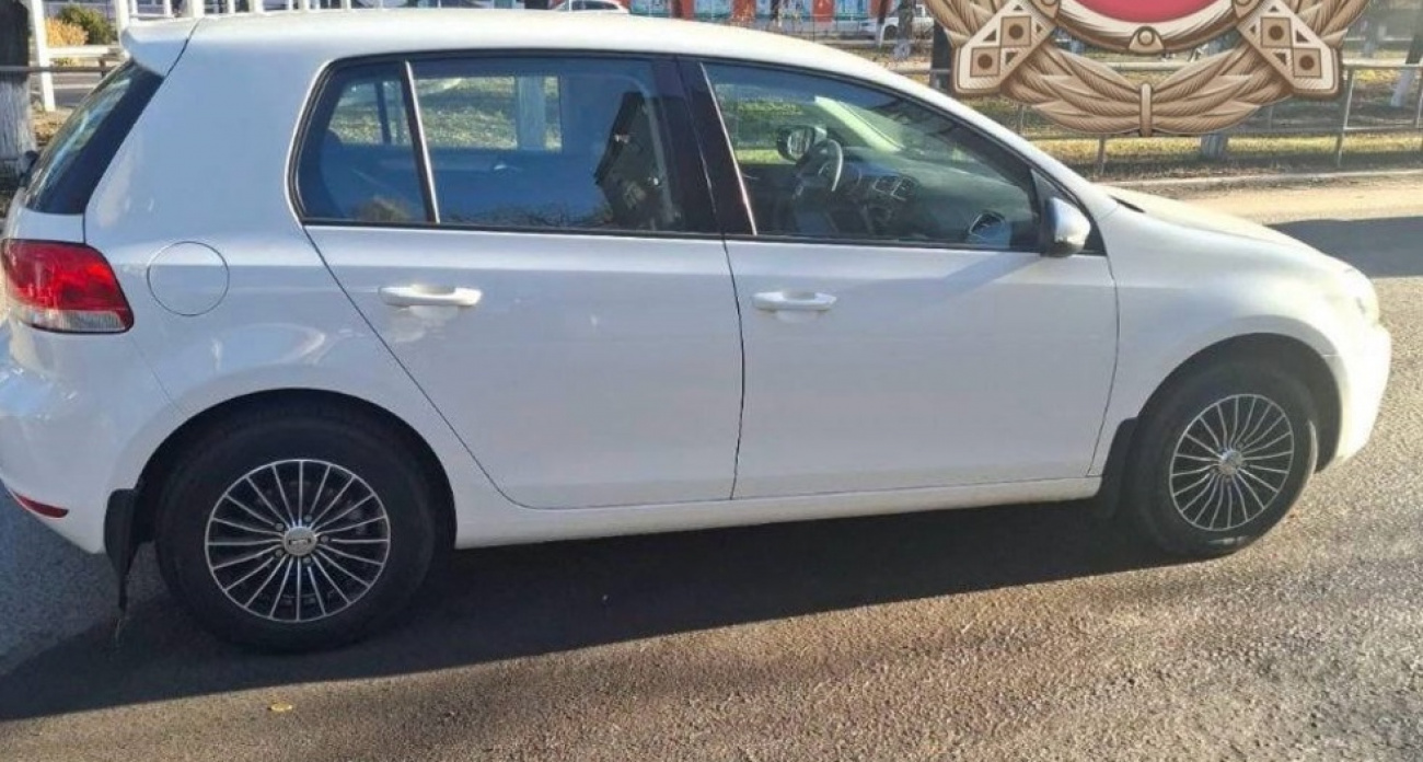 76-летний водитель на Volkswagen сбил ровесника на проспекте Космонавтов в Балашове