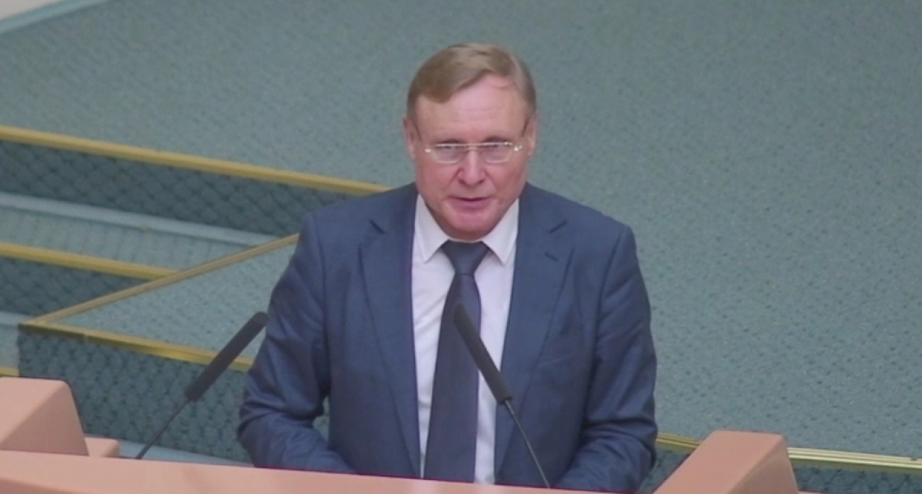 Бывший ректор Попов единогласно назначен курировать образование, спорт и защиту детей-сирот в Саратовской области