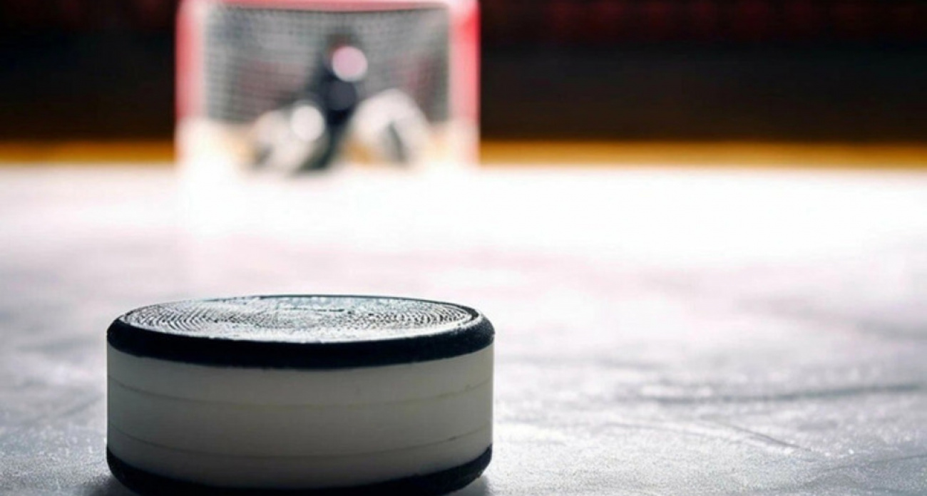 Энгельсская администрация потратит 2,3 миллиона на хоккейный корт с неизвестным местом установки