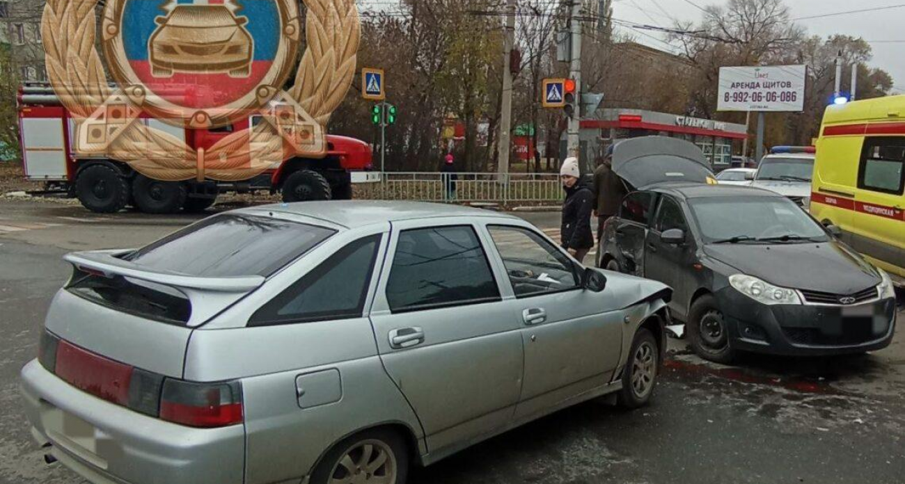 Две девочки 9 и 11 лет пострадали в столкновении Chery и ВАЗа на Минской в Балаково