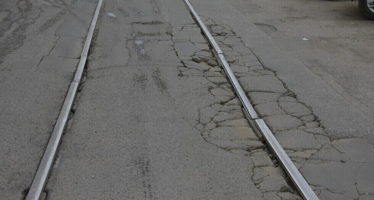 ООО "СП ТрансТоннельСтрой" задолжало 420,5 млн рублей за экологический ущерб при реконструкции трамвайных путей в Саратове