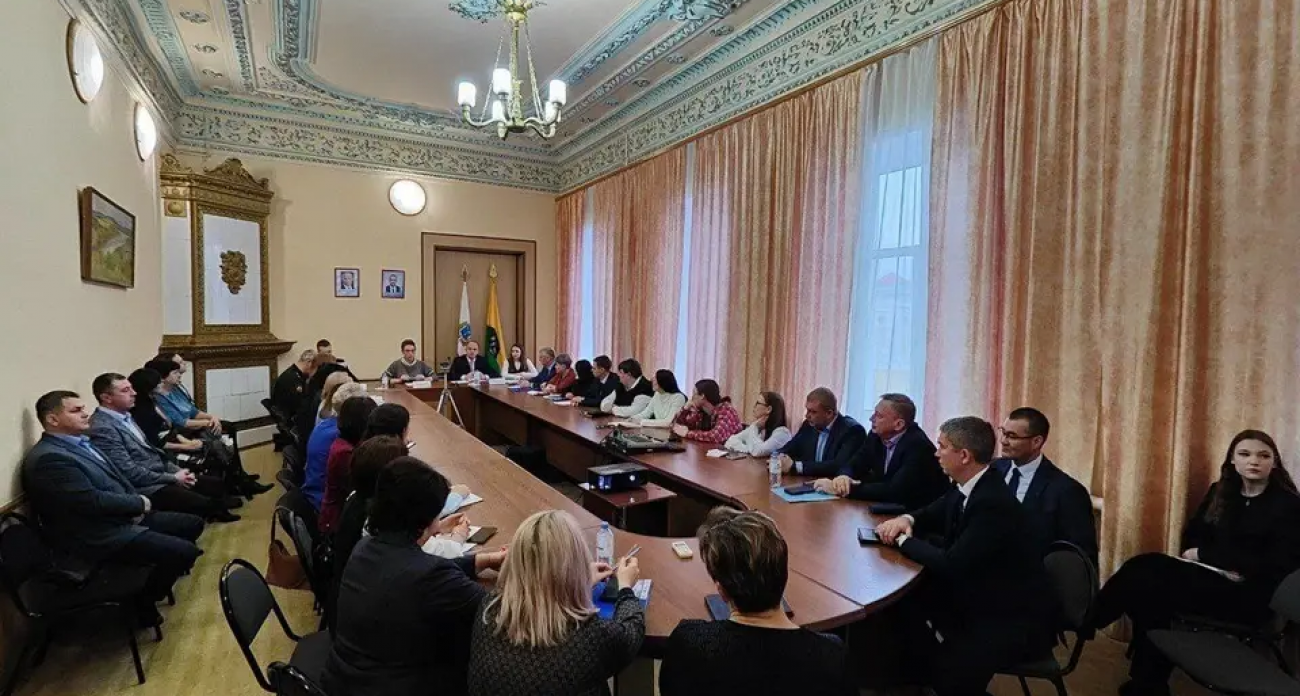 Вольск принял инвеступолномоченных: как районы Саратовской области борются за инвесторов